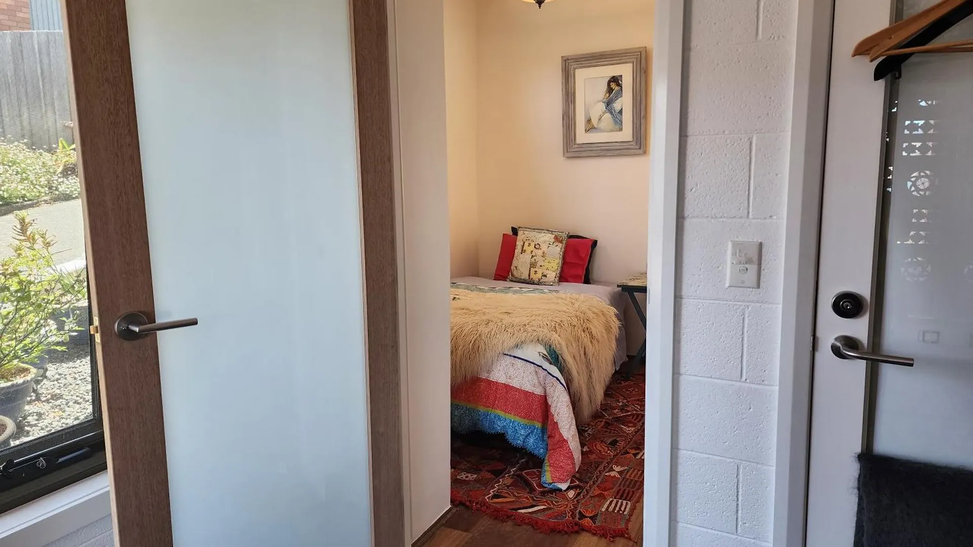 Waterfront Abode - 2 Bedrooms Hobart 0*,  Australia